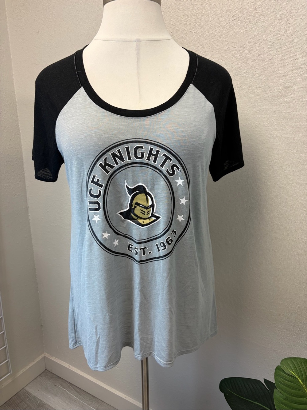 UCF Knights Women's Short Sleeve Raglan Tee